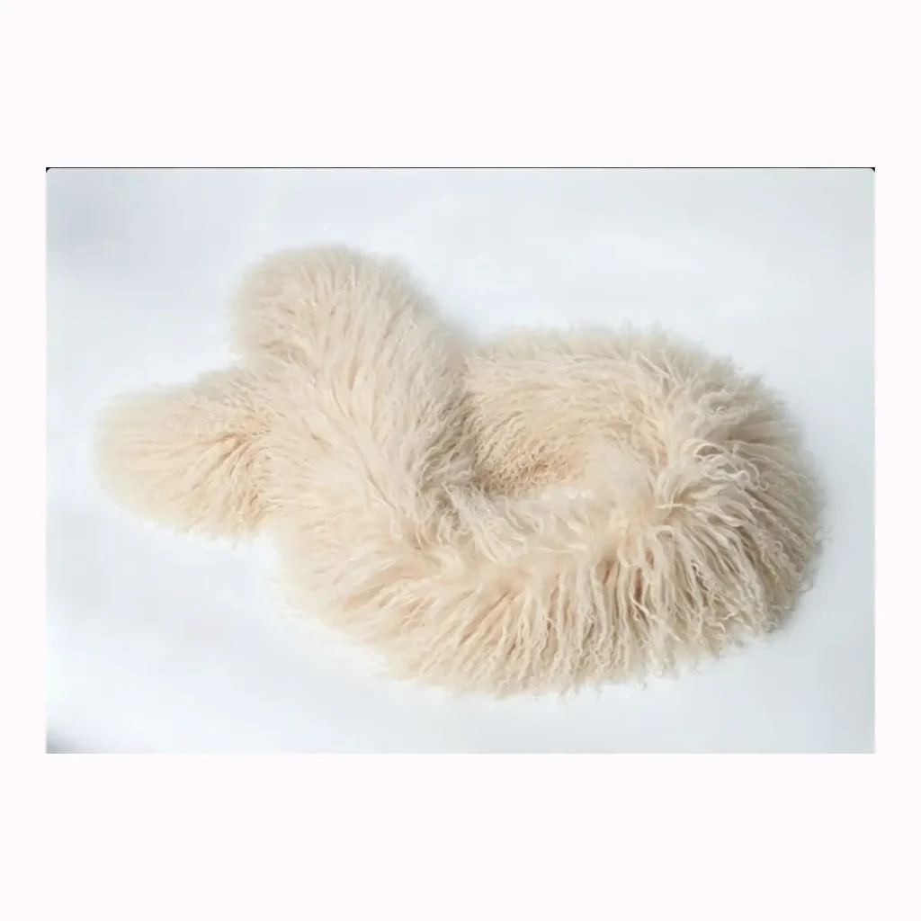 Ivory Mongolian Lamb Fur Scarf