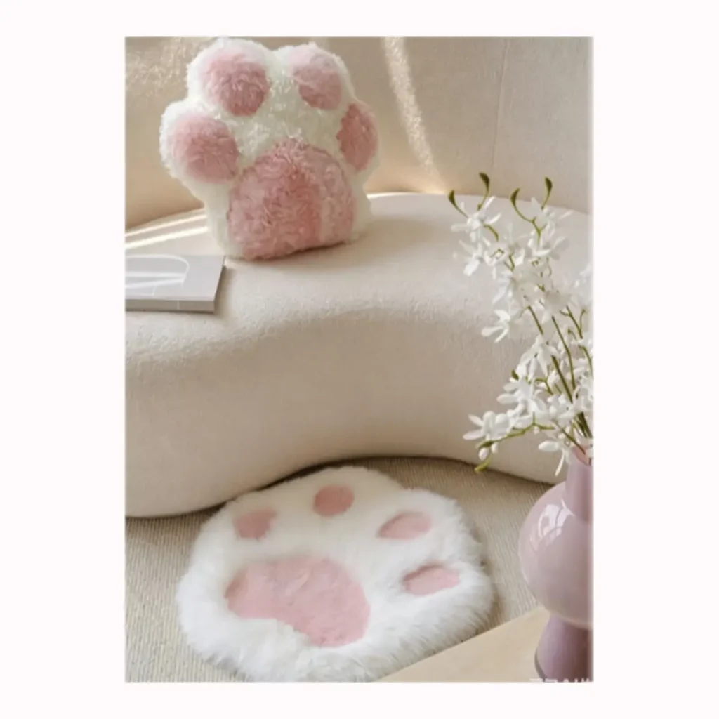 Paw-Shaped Shearling Rug & Cushion Set